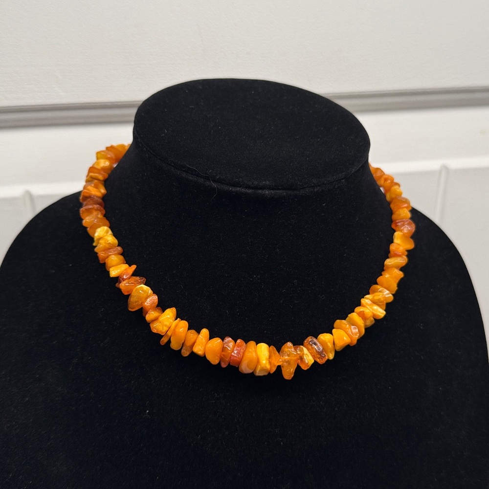 Amber honey necklace